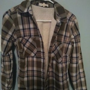 Flannel long sleeve button up